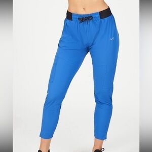 TLF black and blue Emerge Workout Jogger Pants Large Performance fabric mesh